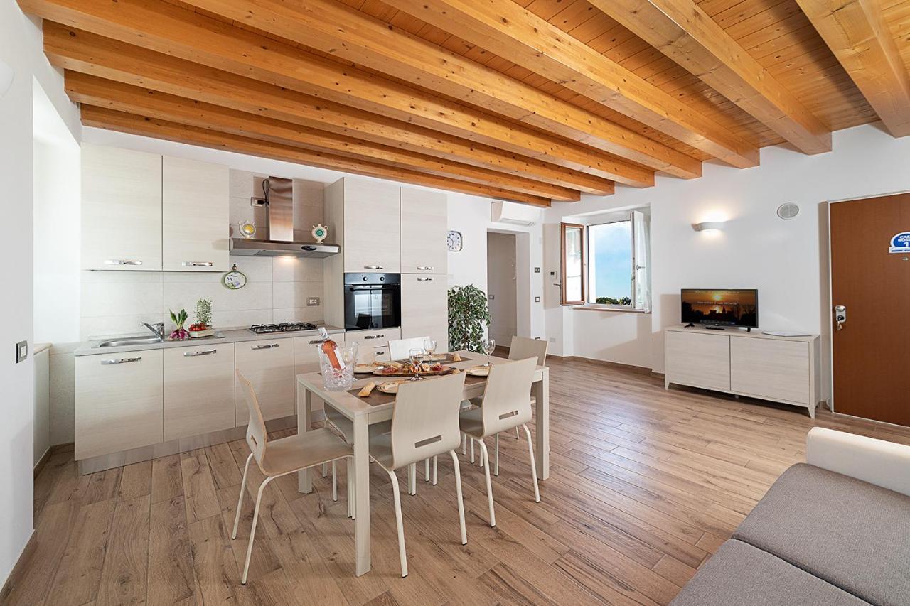 CASA ROSSA - Regarda Travel Bardolino Exterior foto