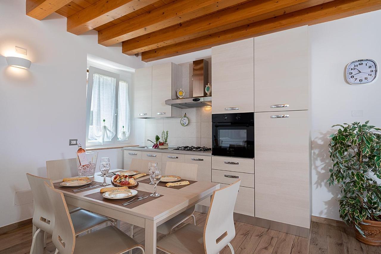 CASA ROSSA - Regarda Travel Bardolino Exterior foto