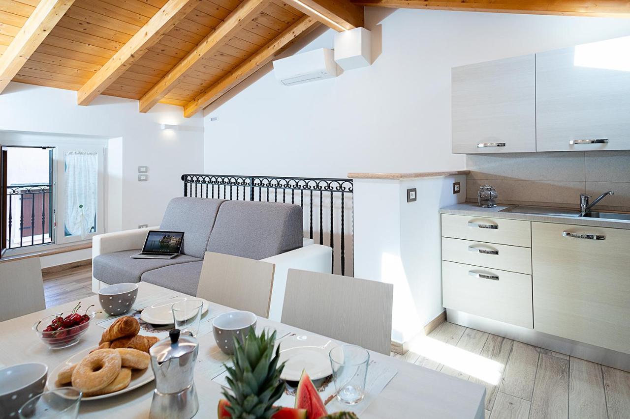CASA ROSSA - Regarda Travel Bardolino Exterior foto